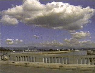 ballona-creek-bridge-eastward.jpg (50890 bytes)