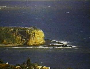 rocky-cove-far.jpg (51204 bytes)